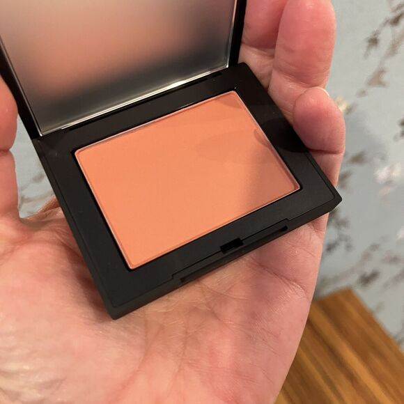 Nars Blush Refillable Amour 0.17 oz / 4.8g - Picture 3 of 4